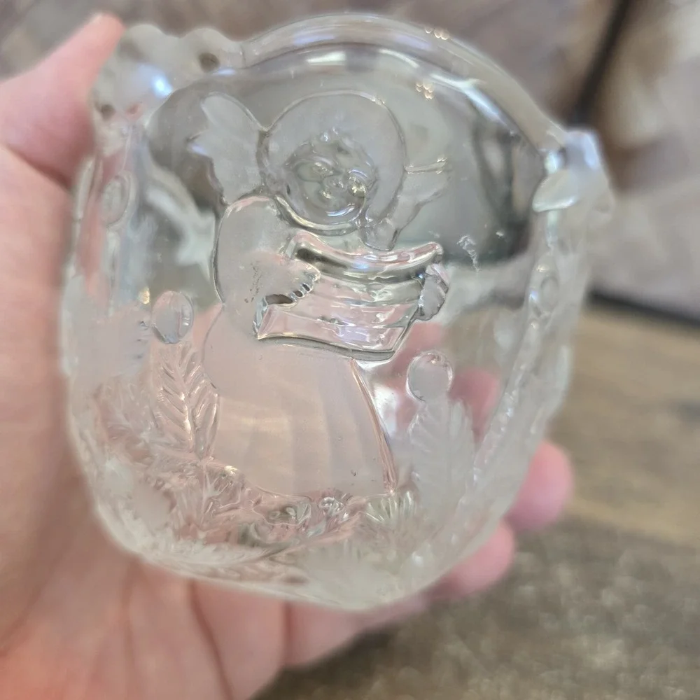 Mikasa‎ Holiday Classics Crystal Cherub Votive 3
